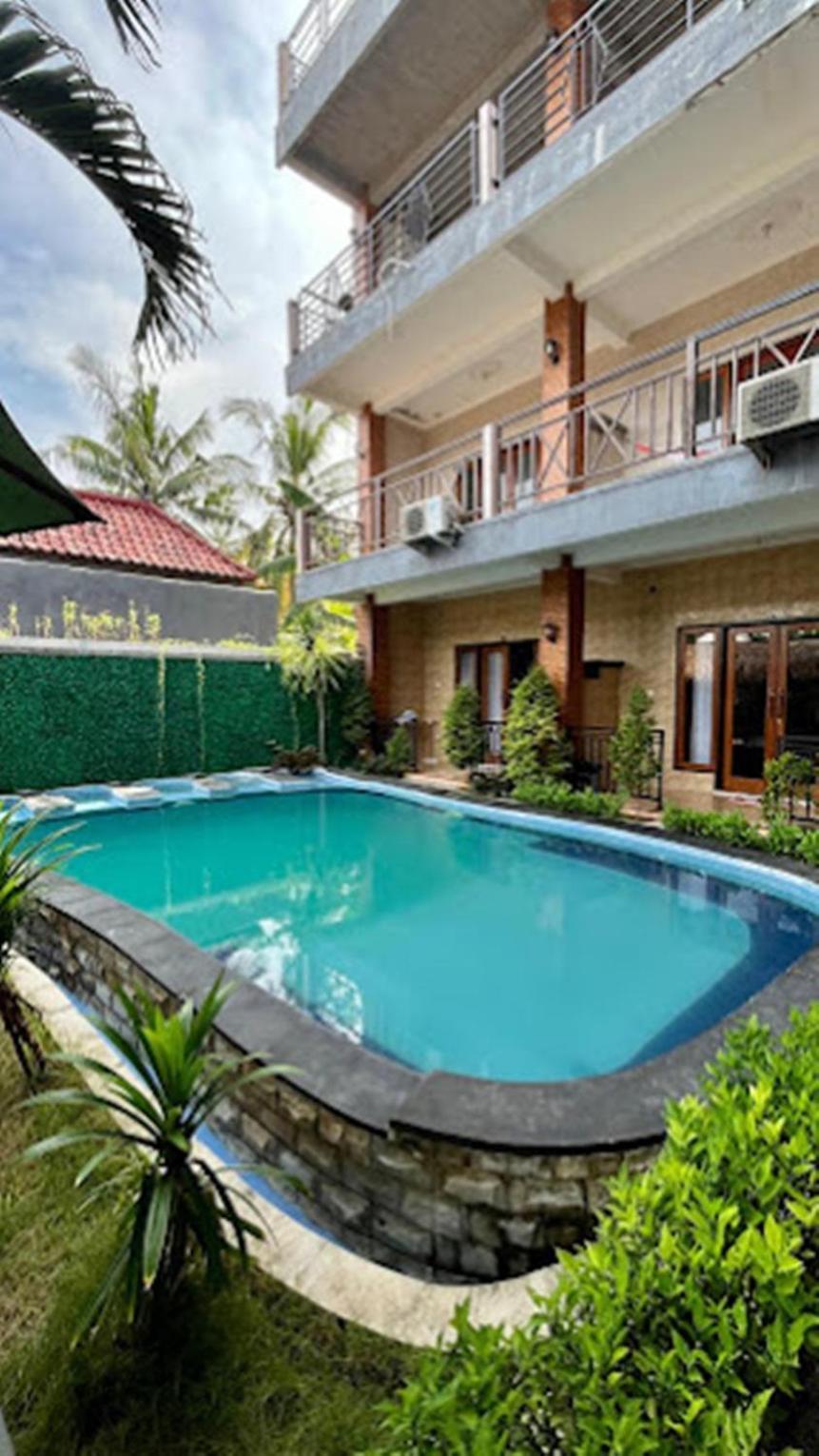 נוסה-למבונגן Grace Paradise Guest House מראה חיצוני תמונה